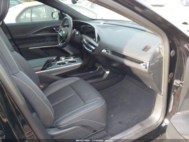 Cadillac LYRIQ Image 5