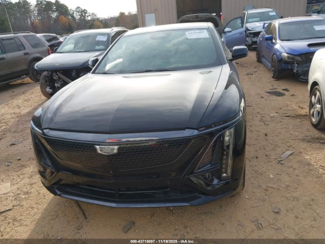 Cadillac LYRIQ Image 17