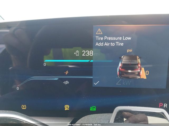 Cadillac LYRIQ Image 15