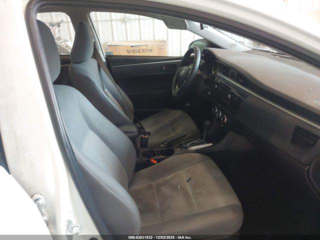 Toyota Corolla L Image 5