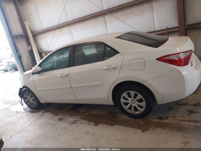 Toyota Corolla L Image 11