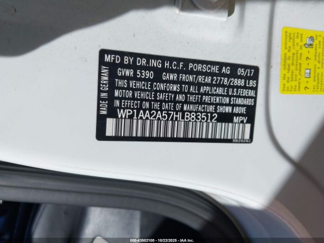 Porsche Macan Image 10