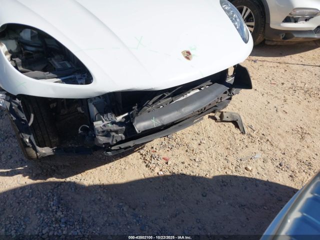 Porsche Macan Image 16