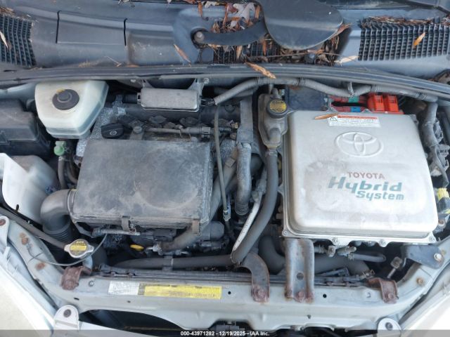 Toyota Prius Image 10