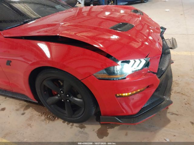 Ford Mustang Ecoboost Fastback Image 2