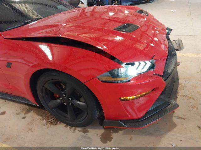 Ford Mustang Ecoboost Fastback Image 2