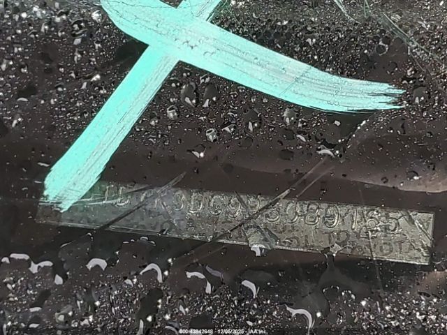 Toyota Sienna Xle V6 Image 9