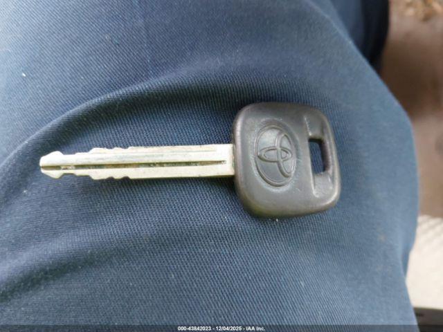 Toyota Highlander V6 Image 10