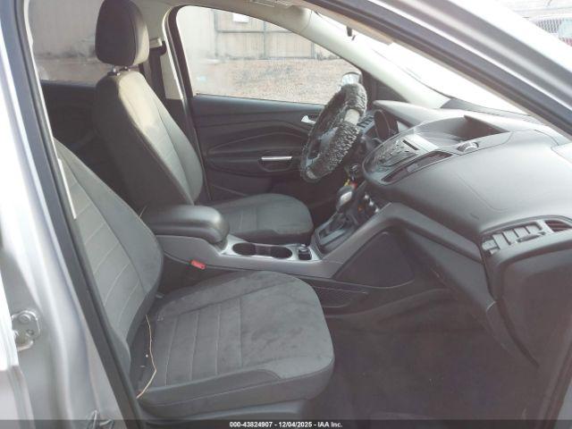 Ford Escape Se Image 3