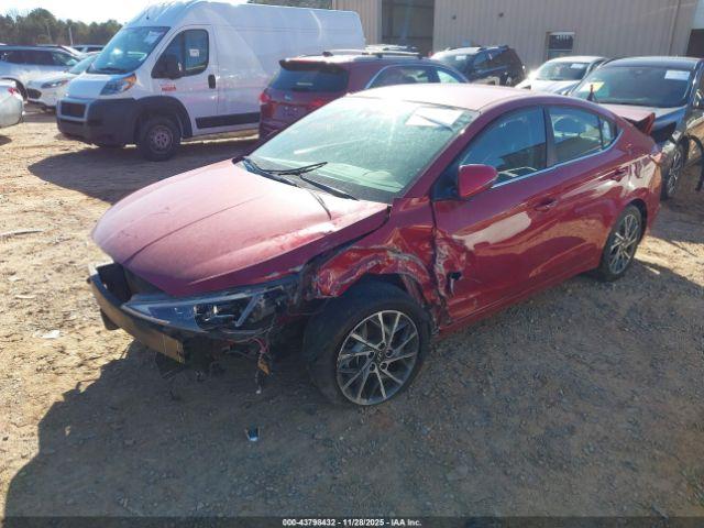 Hyundai ELANTRA Limited Image 3