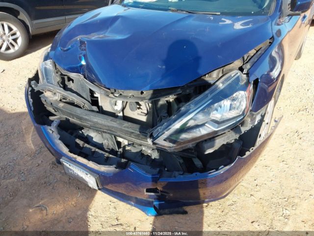 Nissan Sentra S Image 8