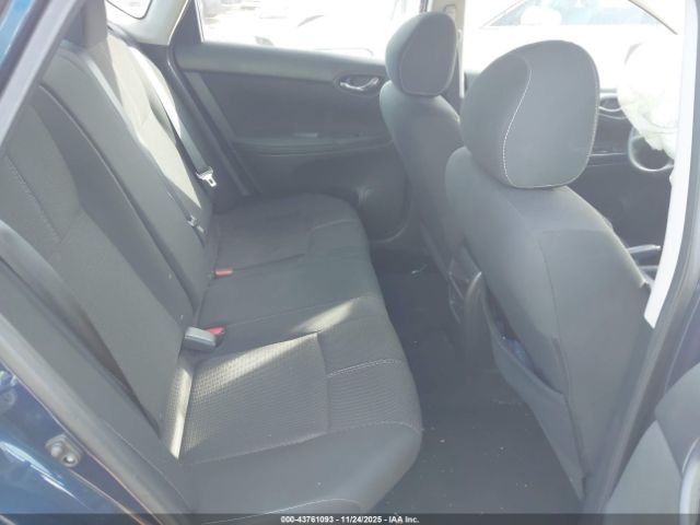 Nissan Sentra S Image 9