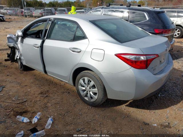 Toyota Corolla Le Image 6