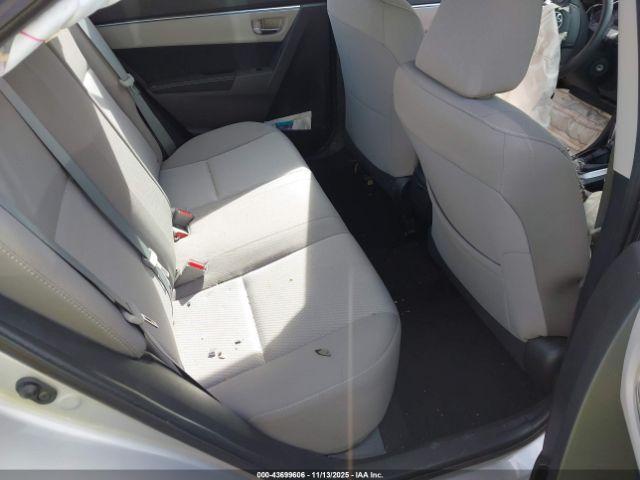 Toyota Corolla Le Image 11