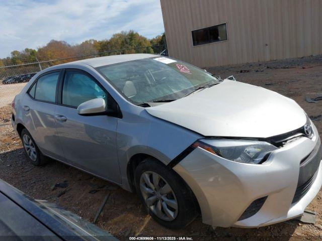 Toyota Corolla Le Image 16