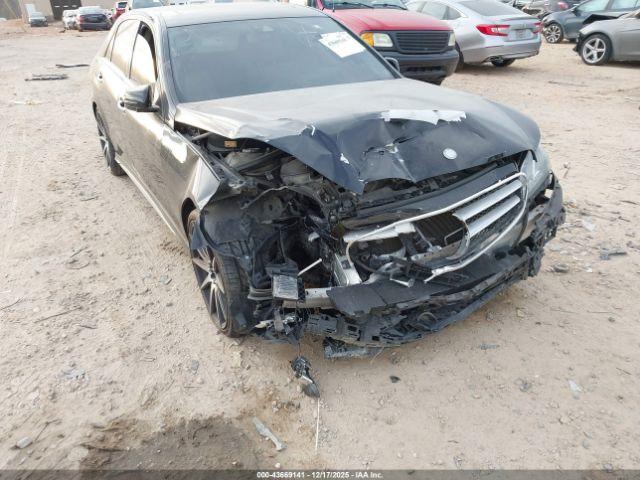 Mercedes-Benz E-Class 4matic Image 2