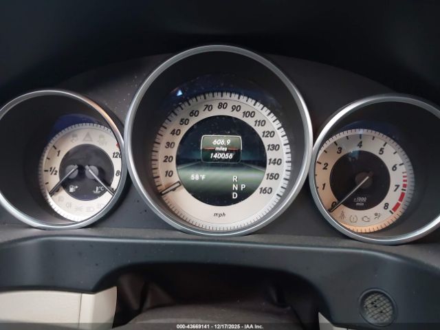 Mercedes-Benz E-Class 4matic Image 3