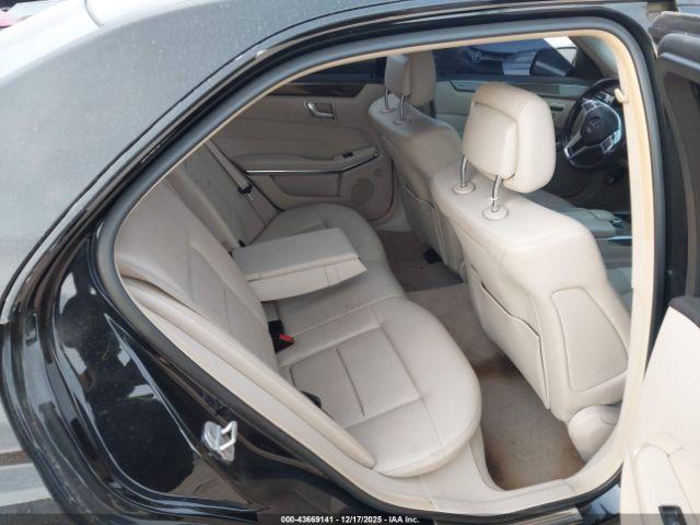 Mercedes-Benz E-Class 4matic Image 5