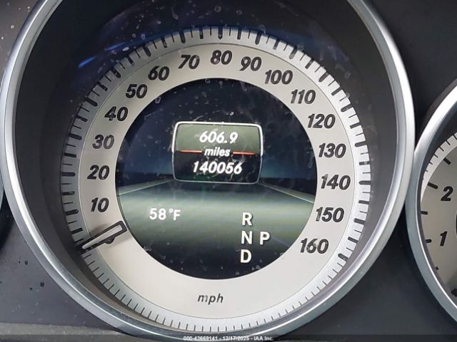 Mercedes-Benz E-Class 4matic Image 7