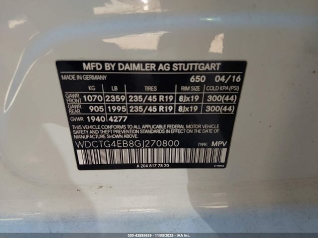 Mercedes-Benz GLA Image 12