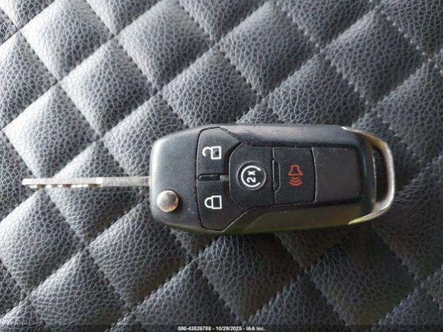 Ford F-150 Xlt Image 9