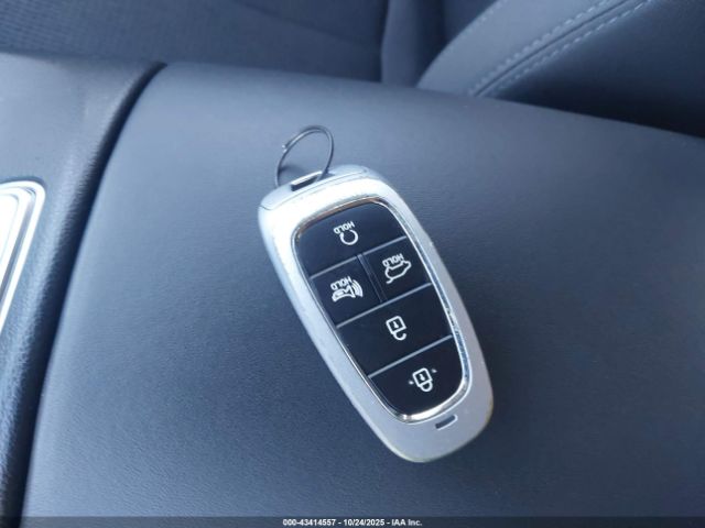 Hyundai SANTA FE Sel Image 9