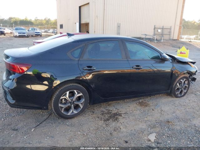 Kia Forte Lxs Image 15