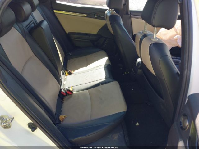 Honda Civic Sport Touring Image 15