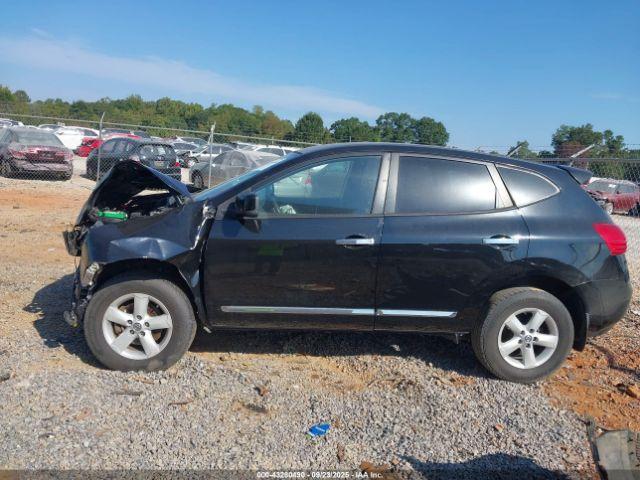 Nissan Rogue S Image 4