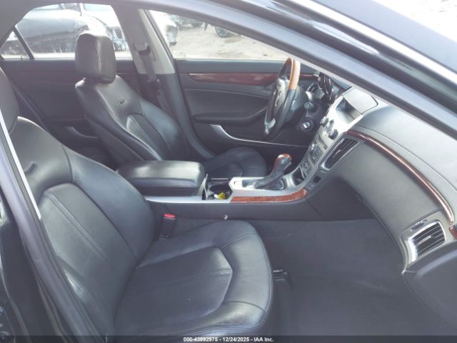 Cadillac CTS Premium Image 2