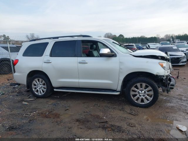 Toyota Sequoia Platinum 5.7l V8 Image 11