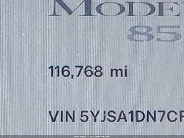 Tesla Model S Signature Image 2