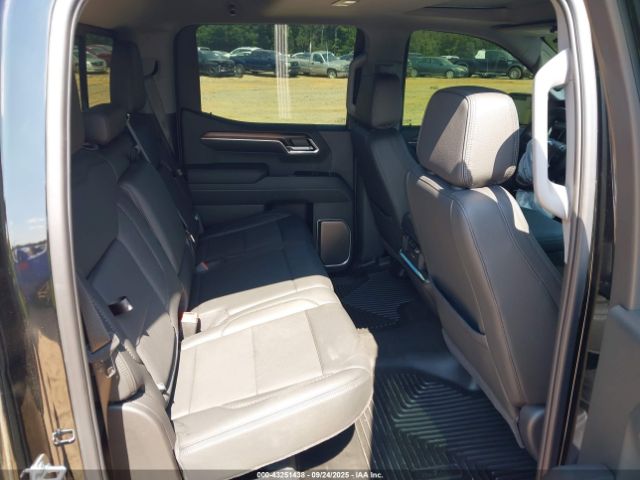 GMC Sierra 1500 4wd  Short Box Denali Image 18