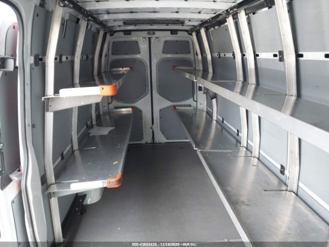 Mercedes-Benz Sprinter 2500 High Roof 4-cyl Diesel Image 6