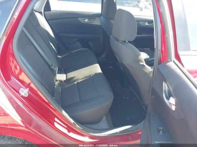 Kia Forte Lxs Image 12